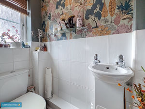 WC- click for photo gallery